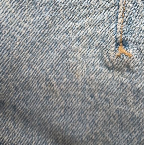 Zara High Rise Baggy Jeans Size 6 Button Fly Light Wash Raw Hem Destroyed - Picture 8 of 14